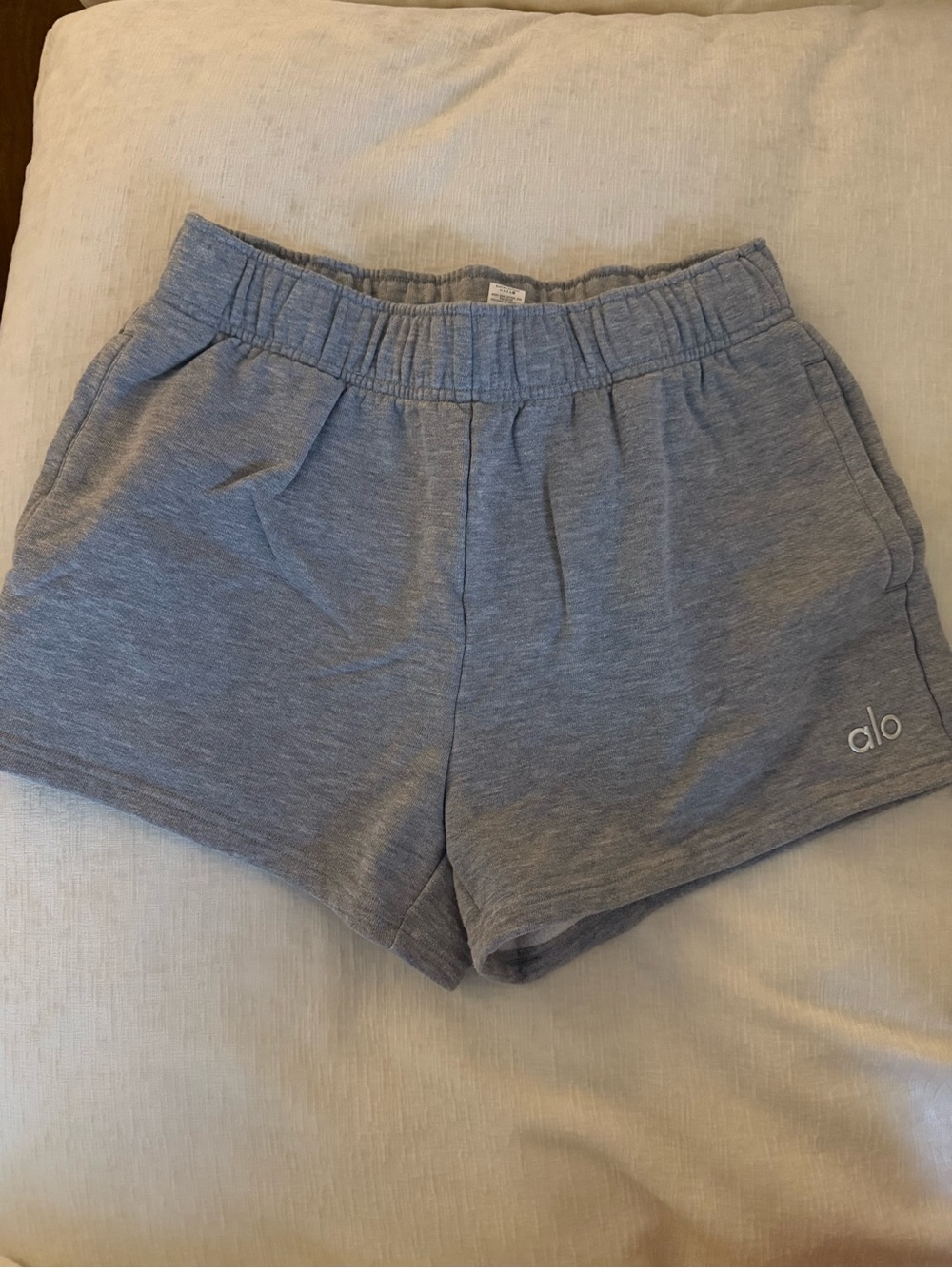 ALO Yoga Heather Gray Athletic Lounge Shorts
